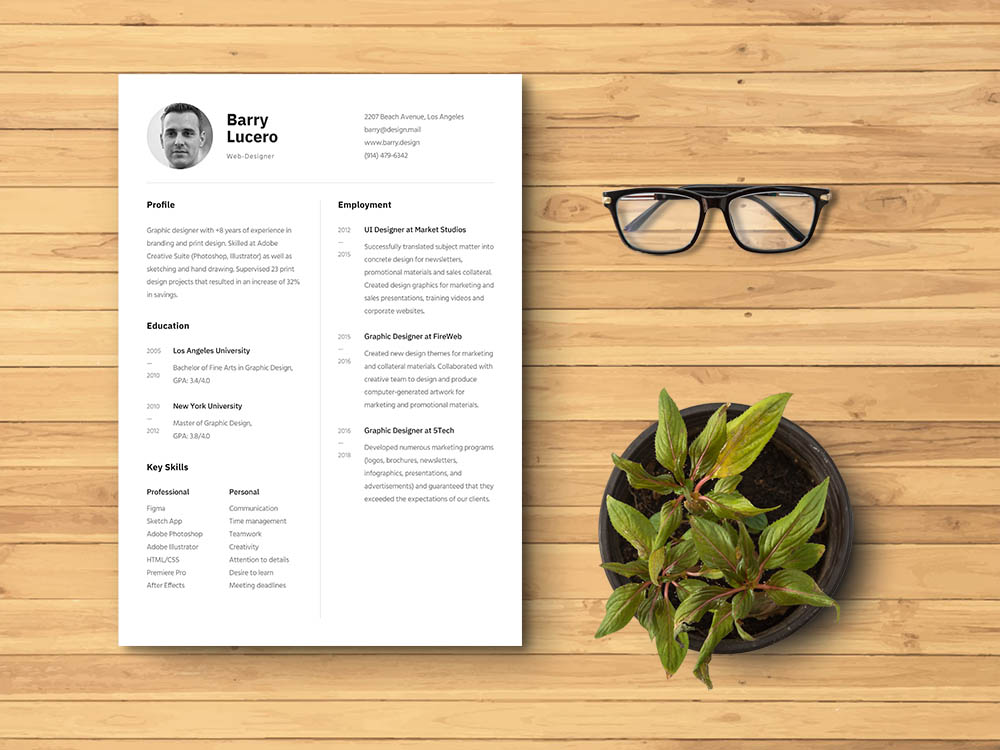 Free Photo Figma Resume Template